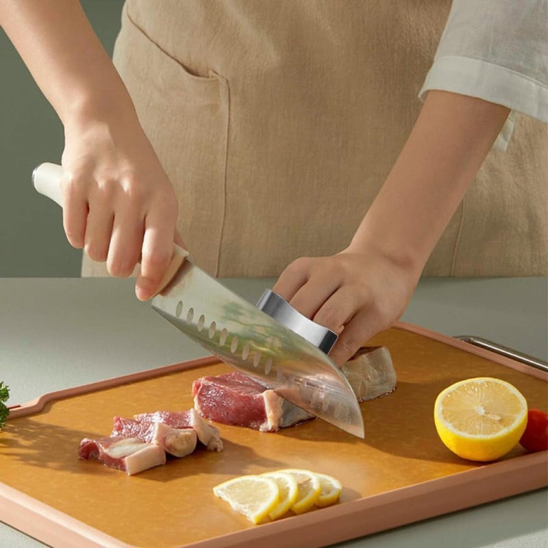 🔪 Stainless Steel Finger Guard